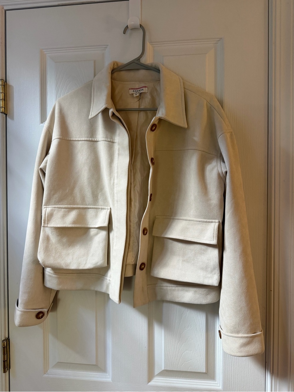 ANDREE BY UNIT Cream/Tan Suede-Look Jacket